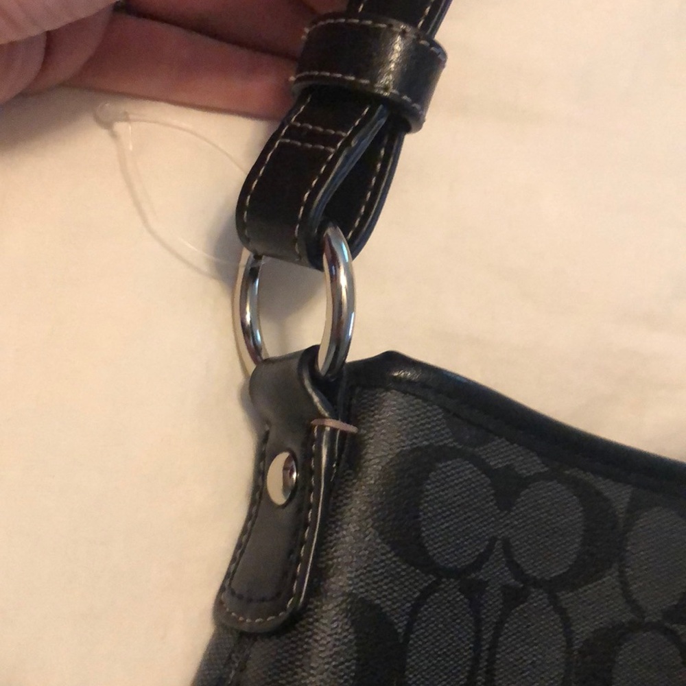 Coach Bag - Picture 3 of 7